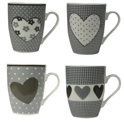 CH-KUBEK PORCELANOWY 345ML *SERCE* 8869