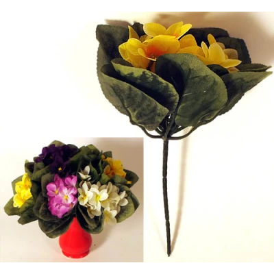 Q832-BUKIET FIOŁKÓW /1/