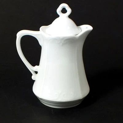 CHODZIEŻ-BUTELKA DO OLIWY *KAMELIA* 000