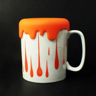 SZ-KUBEK Z SILIKONOWĄ POKRYWKĄ 0281