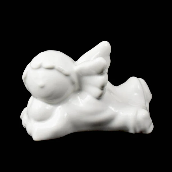 CER-ANIOŁ CYPISEK LEŻĄCY *SZKLIWO BIAŁE* C-642SZB