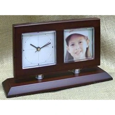 TOM-ZEGAR DREWNIANY FB1061