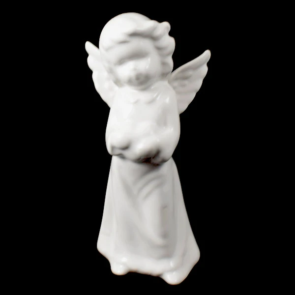 CER-ANIOŁEK Z SERDUSZKIEM *SZKLIWO BIAŁE* C-500SZB