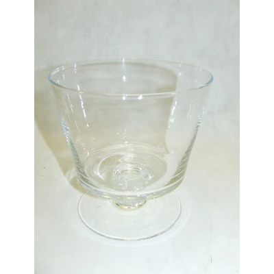 KLAUDIA-SALATERKA *2040*