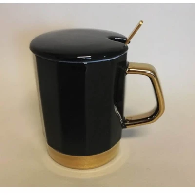 MON-KUBEK Z POKRYWKĄ I ŁYŻECZKĄ 365ML 0503