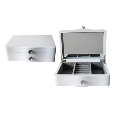 TOM-SZKATUŁKA DREWNIANA 20X6,5X15CM TW25