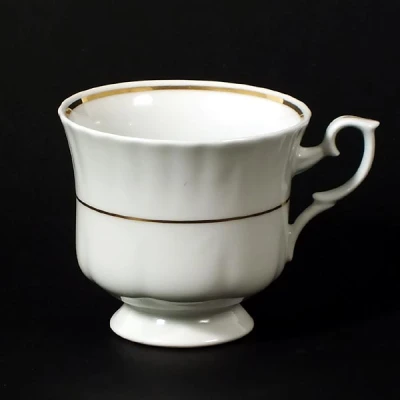 CHODZIEŻ-FILIŻANKA FORMOWANA 0,24 IWONA B014