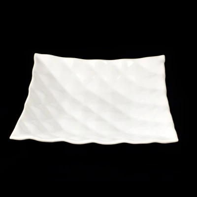 CER-SALATERKA KWADRAT PODUSZKA ŚR. *SZKLIWO BIAŁE* C-957SZB