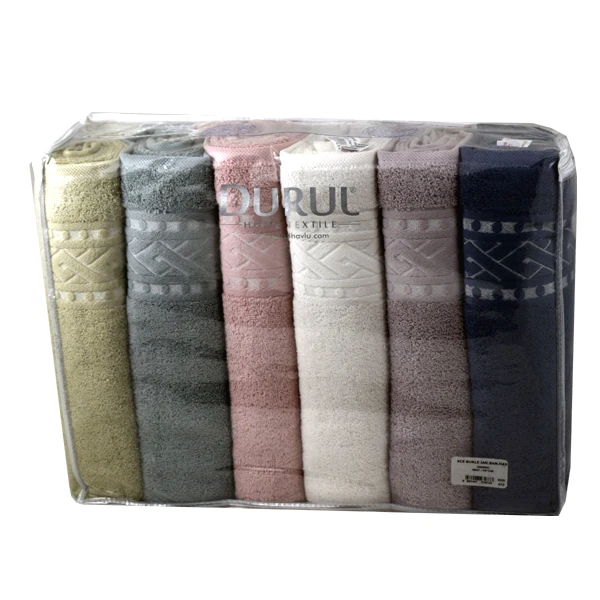 RĘCZNIK KĄPIELOWY ŻAKARDOWY 70X140