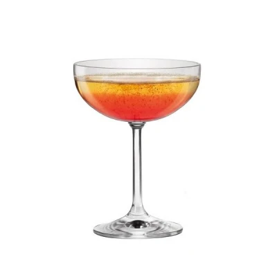 DRINKI ŚWIATA *KIR ROYALE* /4/