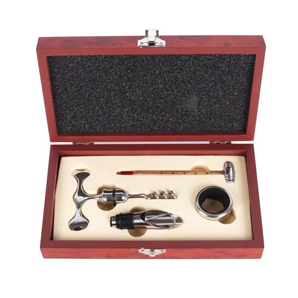 TOM-AKCESORIA DO WINA AW21