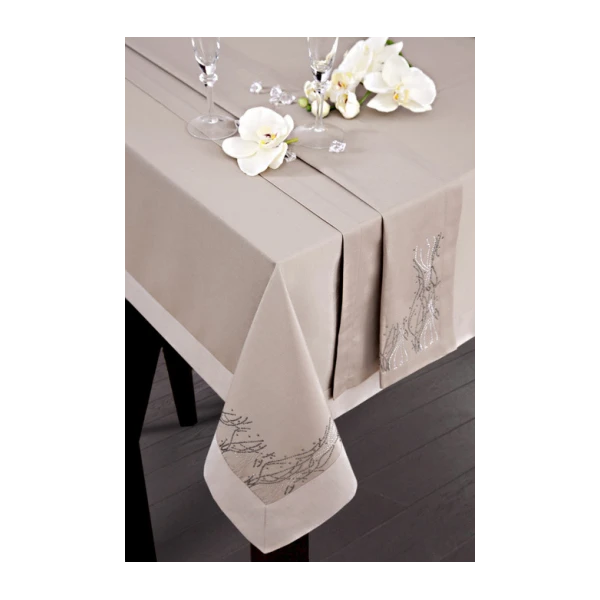 EUROFIRANY-OBRUS 150*220 CHO/3141/K *OV*