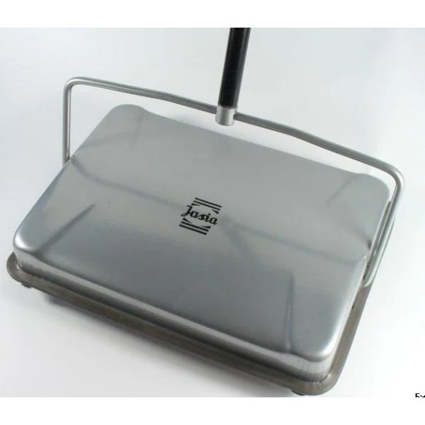 ODKURZACZ RĘCZNY *JASIA*