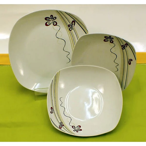 SZ-KPL.TALERZY 18 EL. KWADRAT GS2011-0429