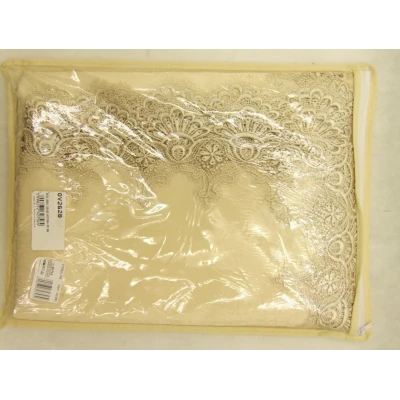 BOTEX-OBRUS 150*260 *GIPIURA* ART.088